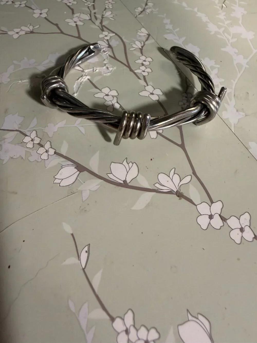 Stainless steel barbed wired  bracelet unisex